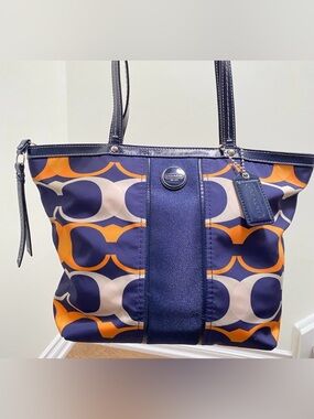 COACH Navy and Orange Patterned Signature Tote